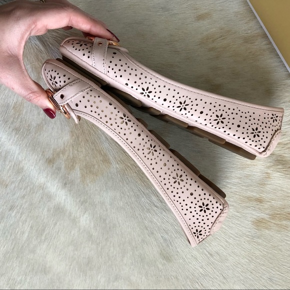 Michael Kors Fulton Flat Lasered Leather Soft Pink - Picture 5 of 8